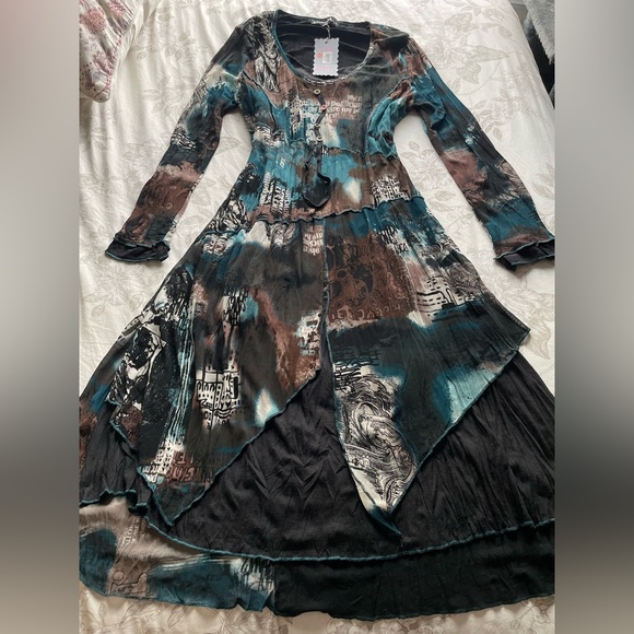 Pretty Angel Dresses & Skirts - NWT Pretty Angel Vintage Deadstock Patchwork Graphic Asymmetric Midi Dress Large